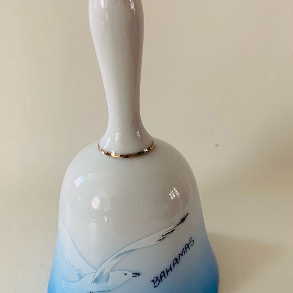 Bahamas bell